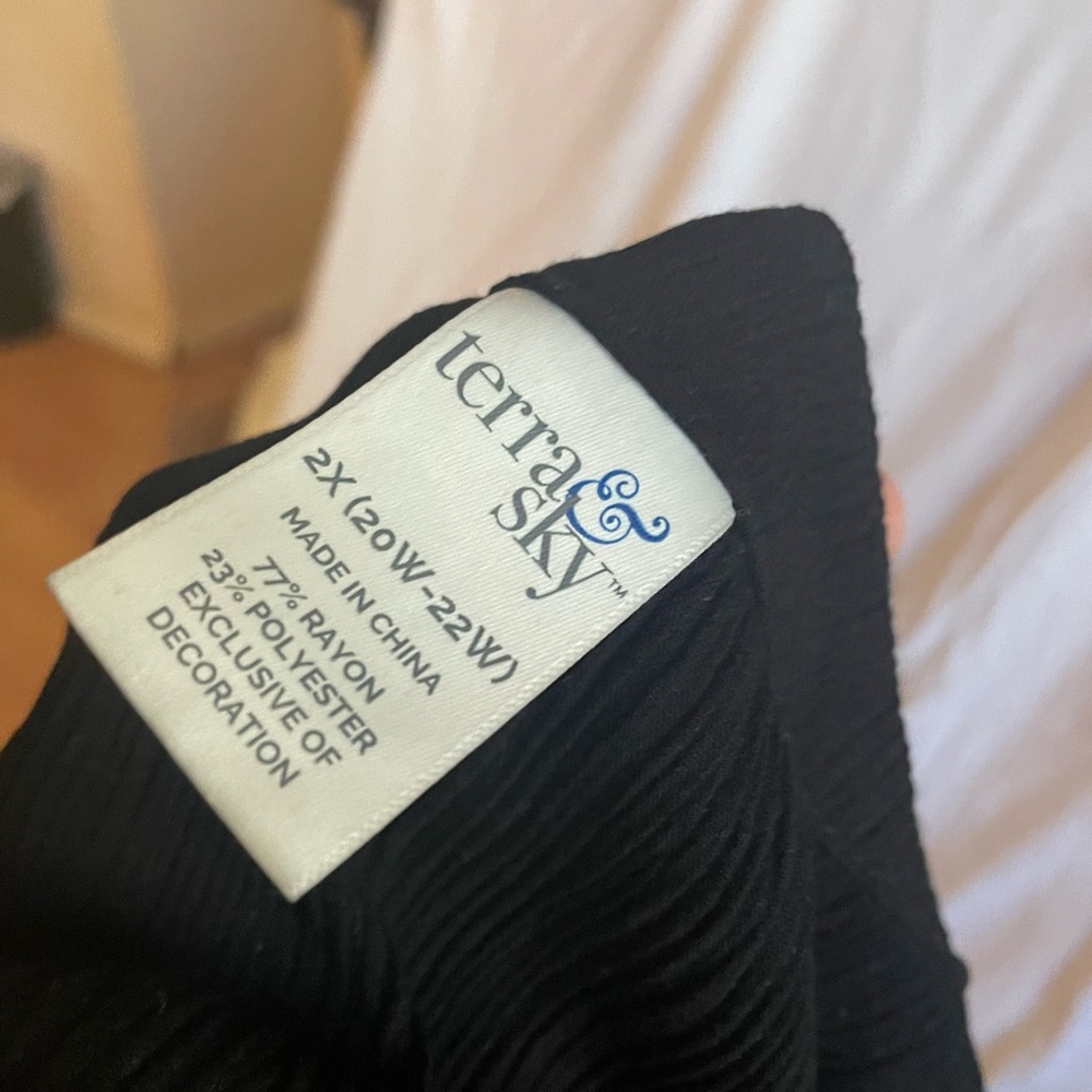 Terra Sky 2x cold shoulder dress